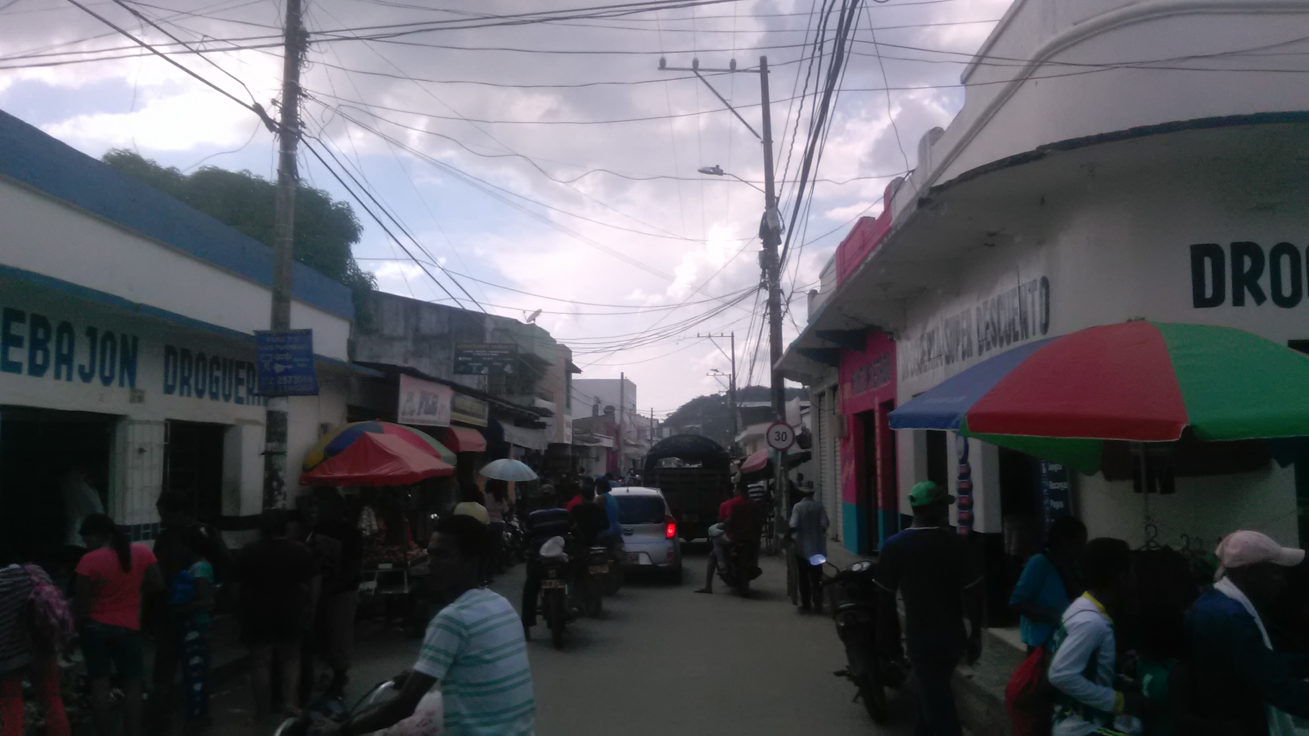 Ciénaga de Oro market